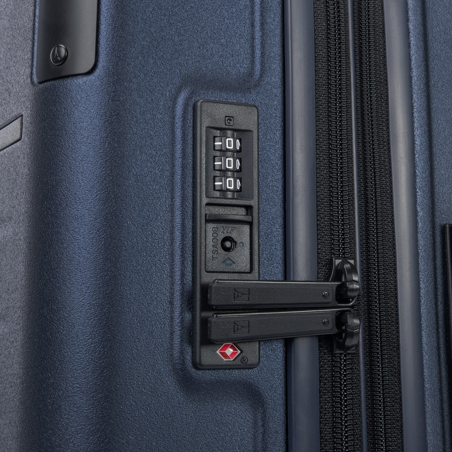 Travelpro Platinum Elite Carry-On Hardside Spinner - Image 11