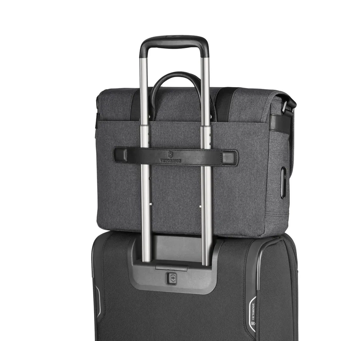 Victorinox Swiss Army Architecture Urban2 Messenger - Image 3