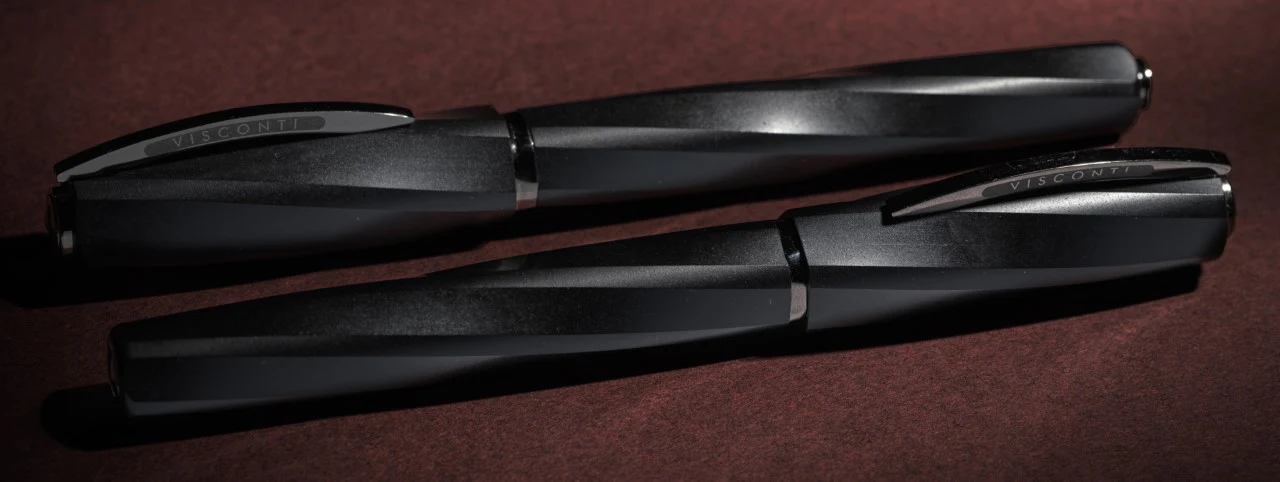 Visconti Divina Matte Black Fountain Pen - Image 3