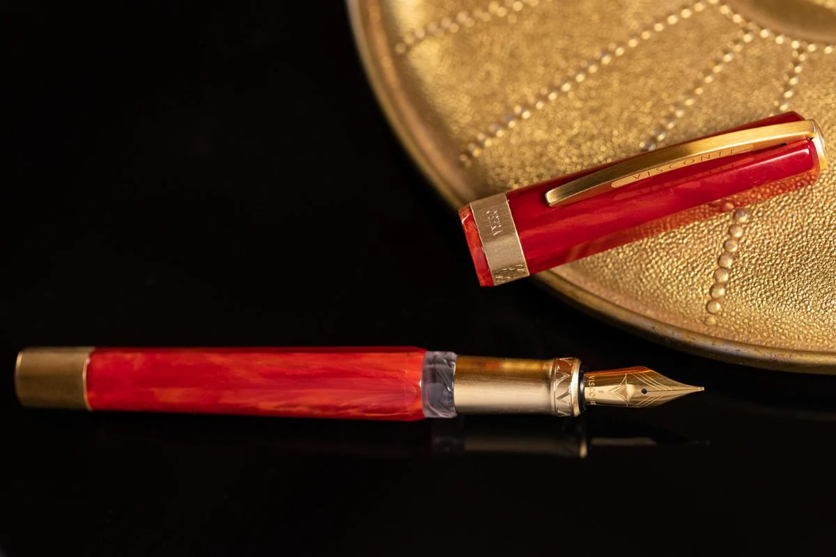 Visconti Opera Gold Fountain Pen - Image 7