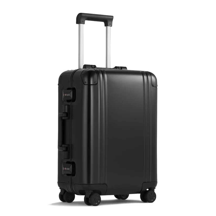 Zero Haliburton Classic Aluminum 3.0 Continental Carry-on 37L - Image 6