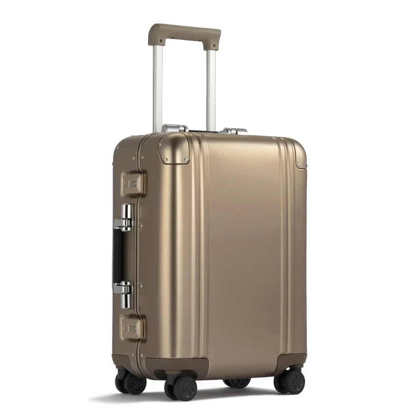 Zero Haliburton Classic Aluminum 3.0 Continental Carry-on 37L - Image 8
