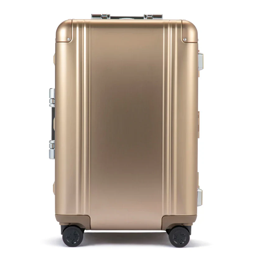 Zero Haliburton Classic Aluminum 3.0 Medium Travel Case 59L - Image 8