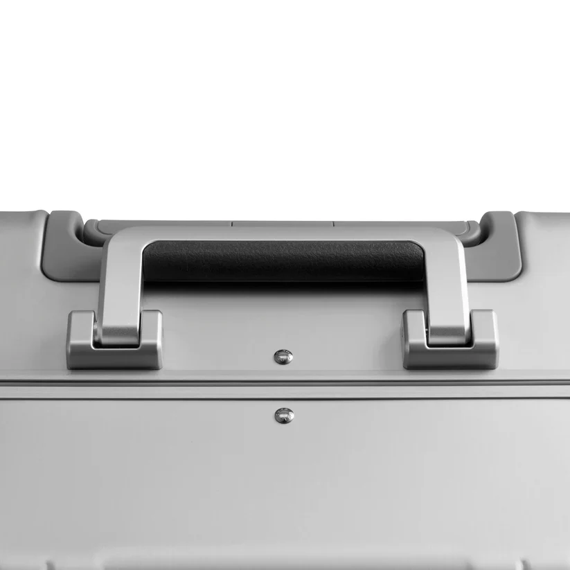 Zero Haliburton Heritage Continental Carry-on Travel Case 34L - Image 6